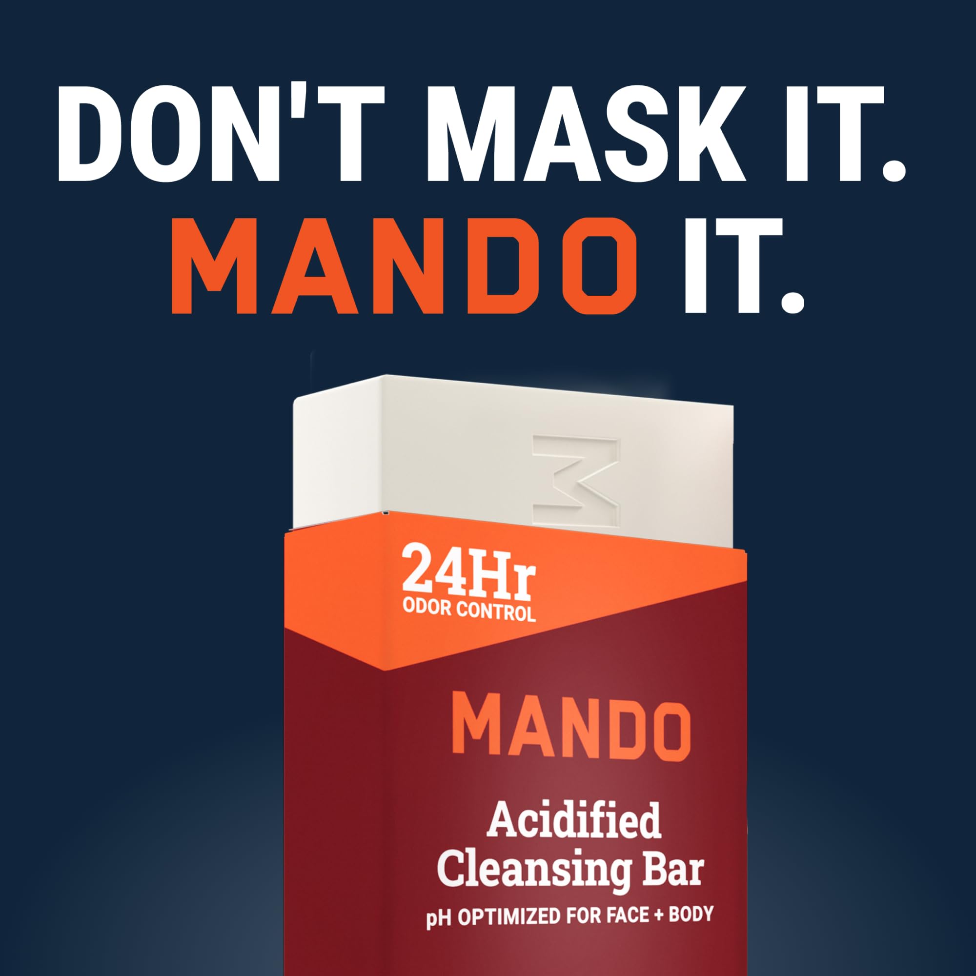 Mando Bourbon Leather en ambiente de baño mostrando uso cotidiano