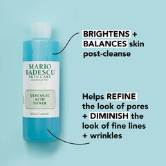Mario Badescu botella 8 oz junto a objetos para comparar tamaño
