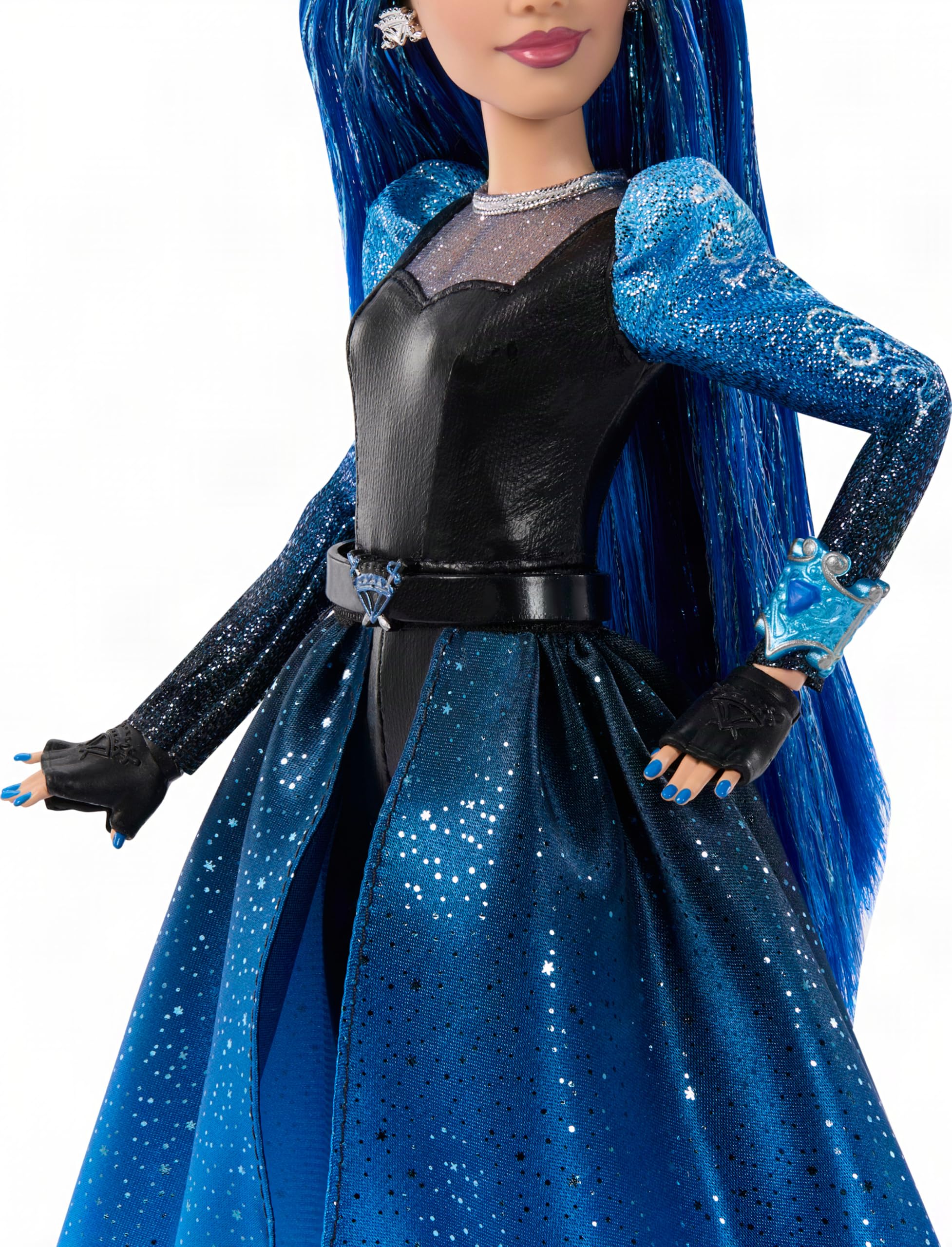 Mattel Chloe Wonderland daga y joyas, accesorios para escenas