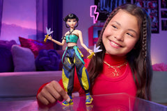 Mattel Zoey primer plano del rostro con maquillaje y peinado icónico
