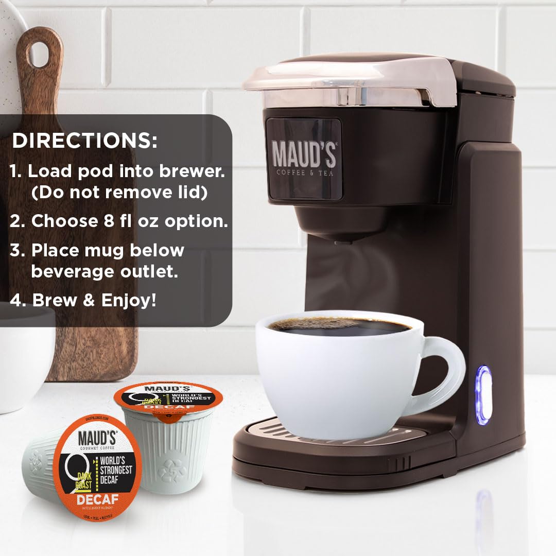 MAUD'S taza de café en desayuno que sugiere conveniencia diaria