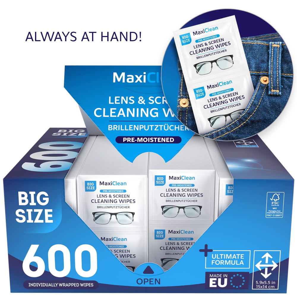 Maxi Clean toallita junto a moneda para comparar tamaño práctico