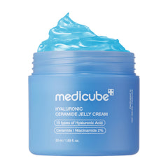 medicube envase frontal mostrando diseño y sello de hidratación