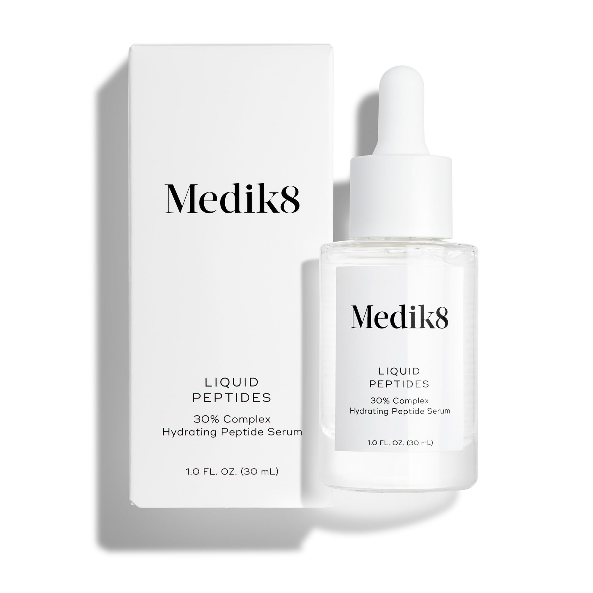 Medik8 frasco Liquid Peptides frente mostrando diseño y beneficio antiedad