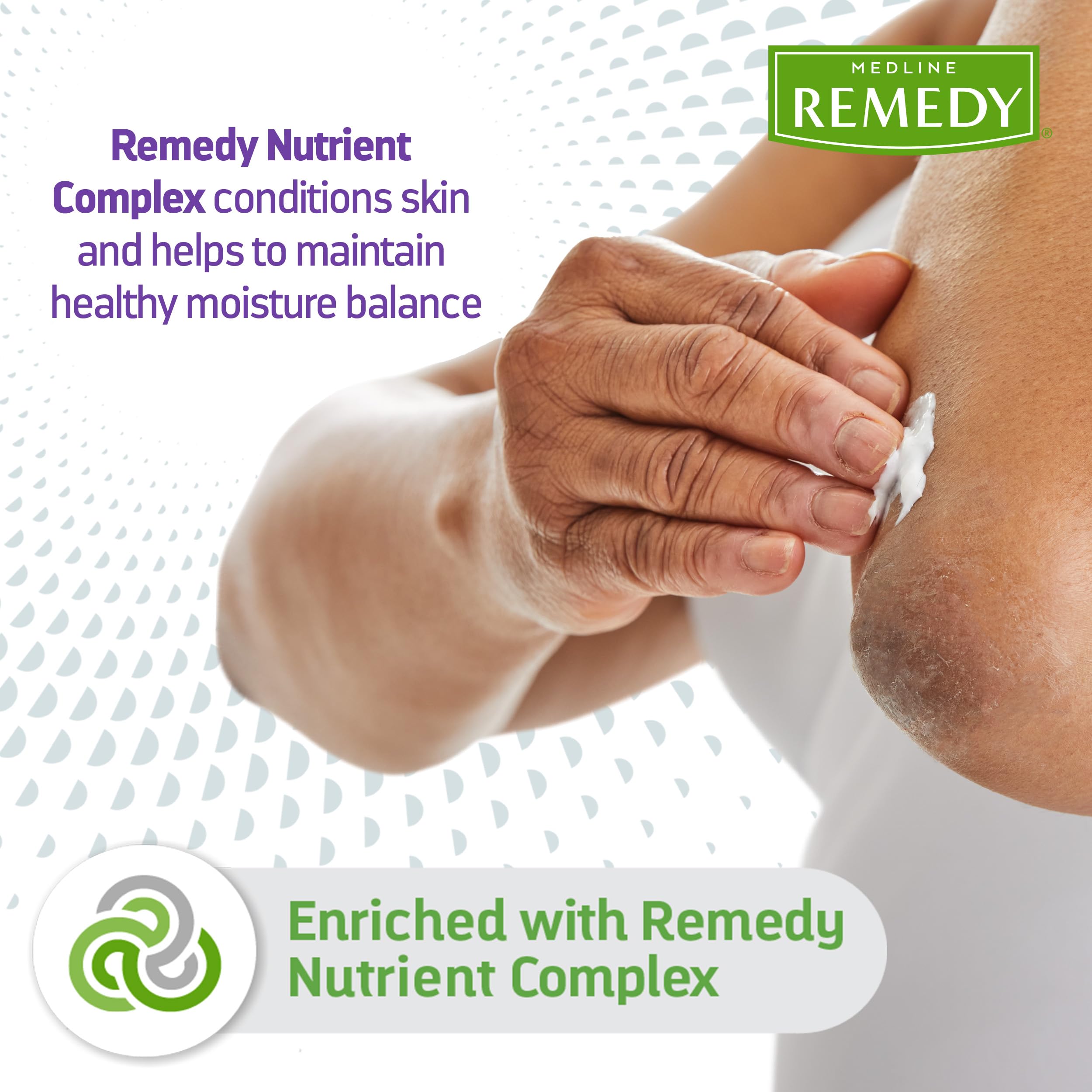 Medline Remedy aplicación en manos de enfermera, compatible con uso clínico