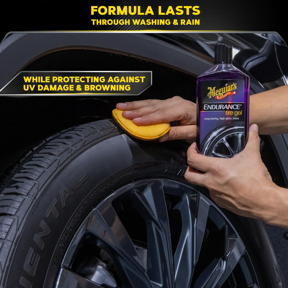Meguiar's producto en mano mostrando facilidad de manejo y aplicación