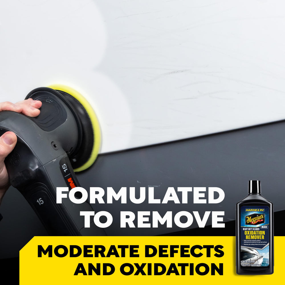 Meguiar's M49 siendo aplicado a mano para detalles finos y control local