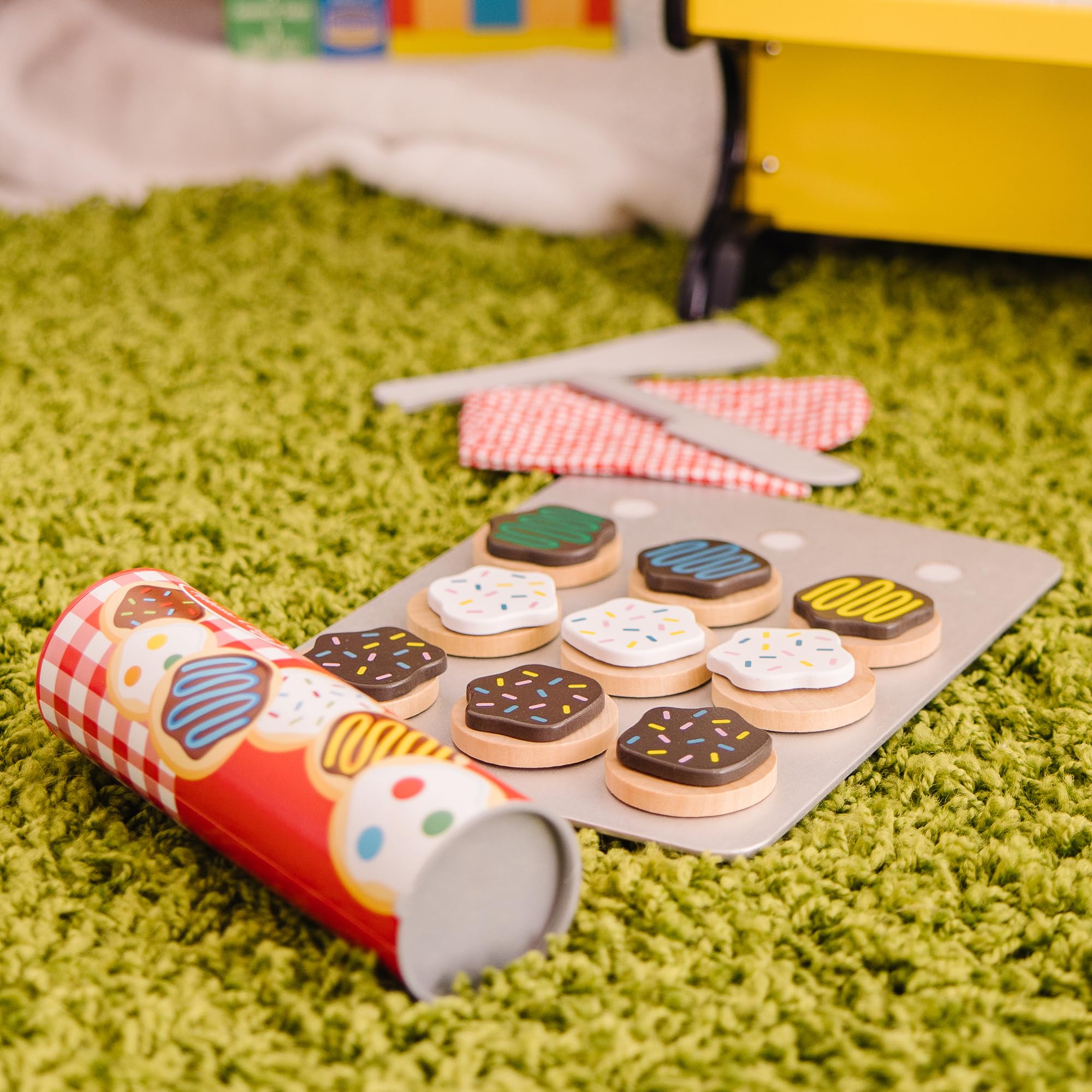 Melissa & Doug comparación tamaño versus manos pequeñas, ajuste ideal