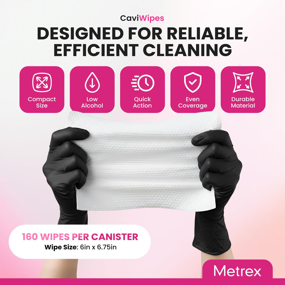 Metrex CaviWipes toallita siendo extraída para limpieza rápida