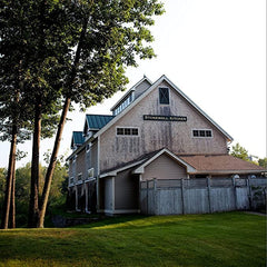 Michel Design Works bomba vista cercana mostrando la espuma fácil de dispensar