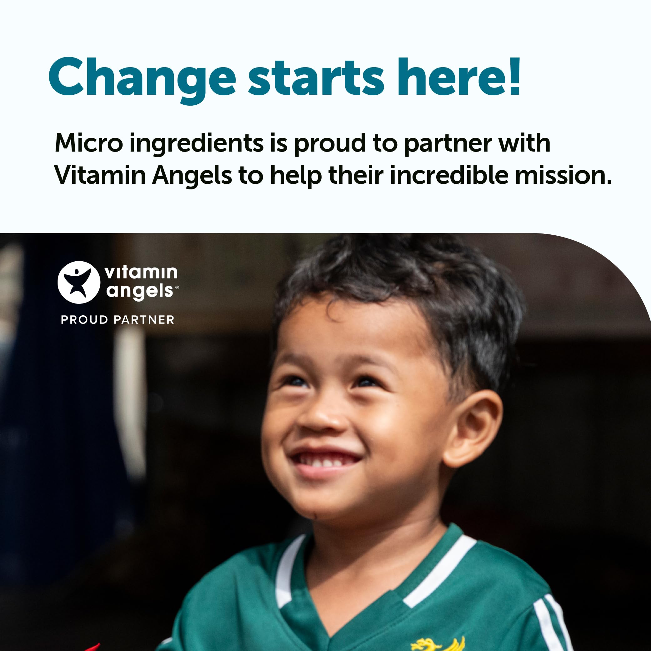 Micro Ingredients envase junto a regla para comparar tamaño y duración