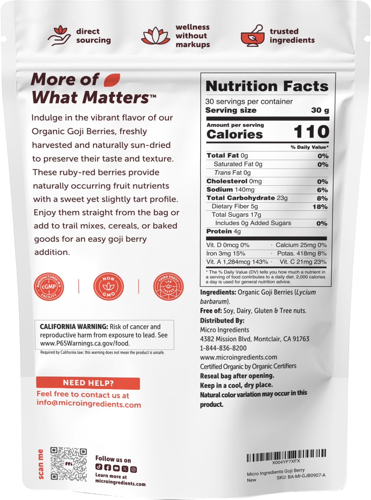 Micro Ingredients escena de cocina con goji como topping en desayuno saludable