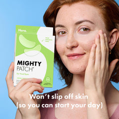 Mighty Patch aplicado bajo el ojo, uso matinal para aspecto más despierto