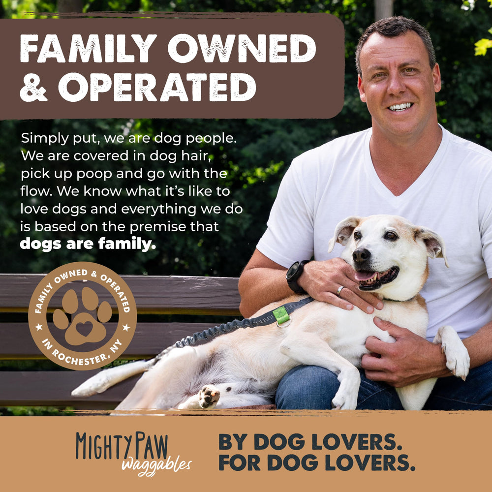 Mighty Paw contenido del paquete desplegado con cinco chews visibles