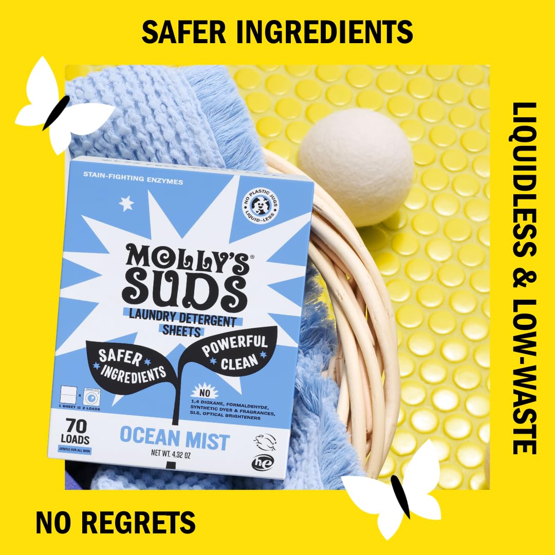 Molly's Suds hoja detergente en el tambor demostrando uso sencillo y eficacia