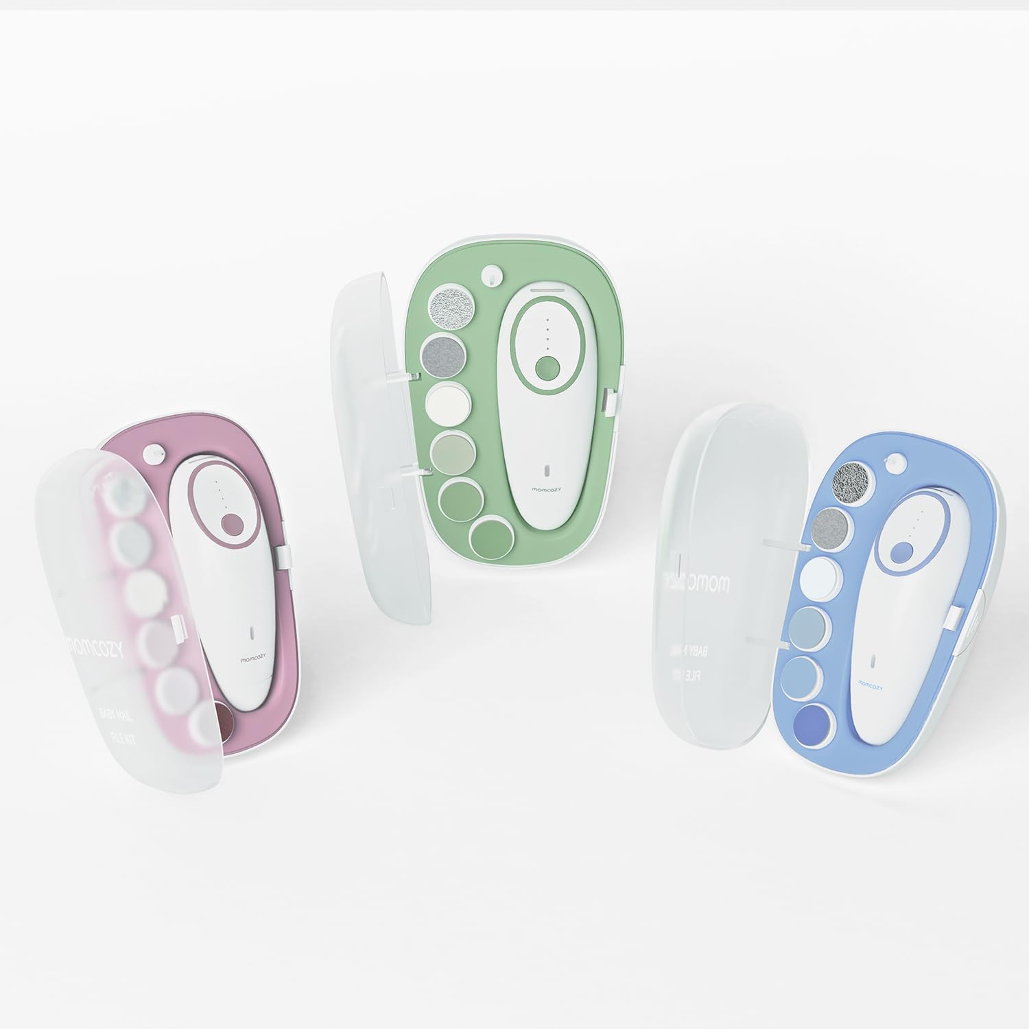Momcozy puerto USB‑C en el organizador mostrando carga práctica y ordenada