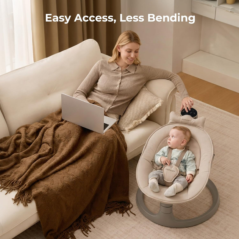 Momcozy columpio en uso con bebé tranquilo gracias a movimientos suaves