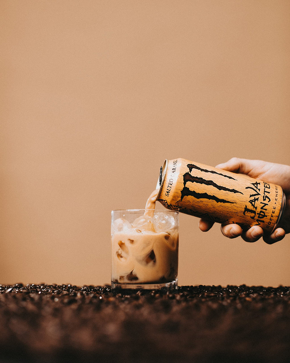 Monster Java etiqueta y información nutricional clara para decisiones informadas