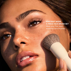 MORPHE brocha de corrector en primer plano para precisión en áreas pequeñas