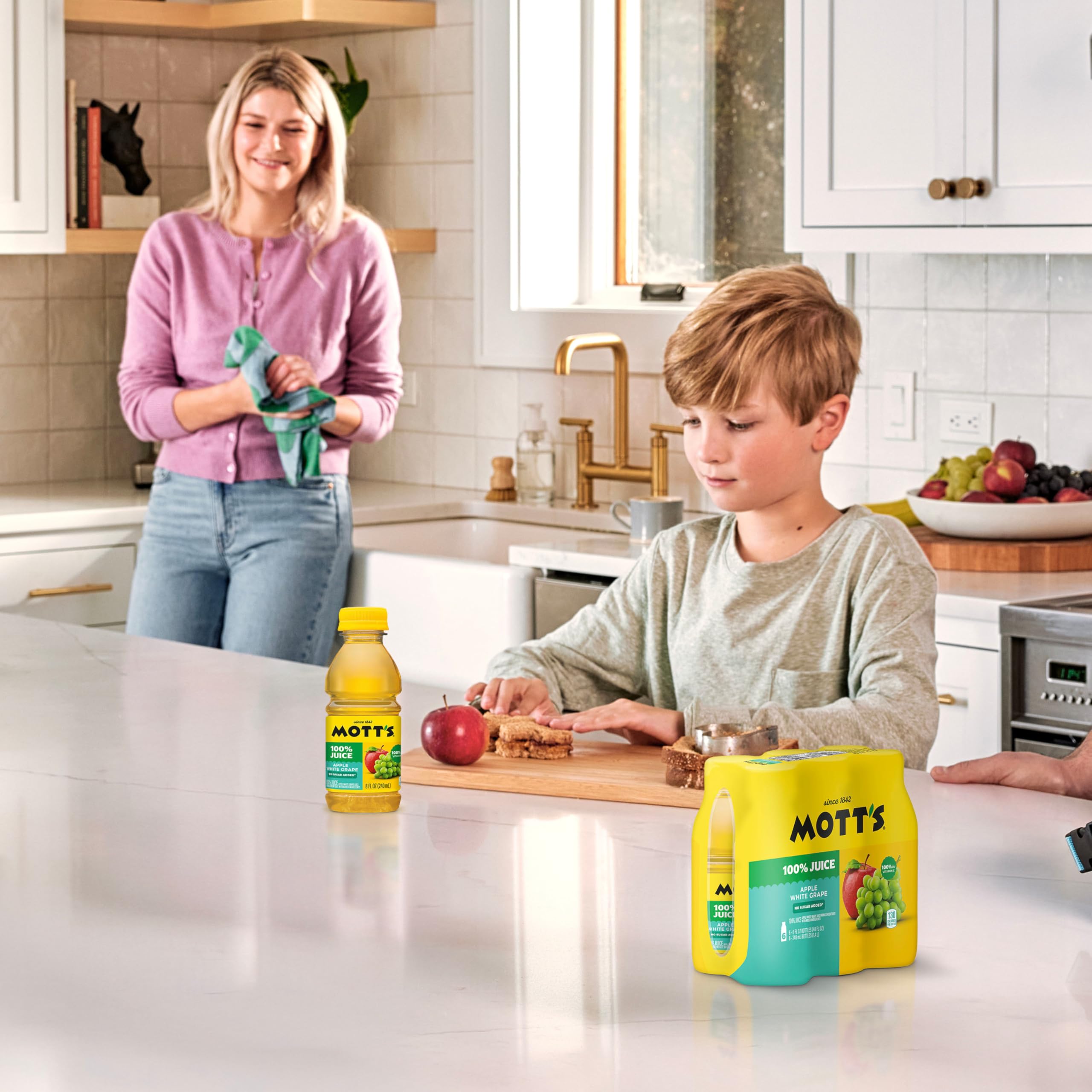 Mott's empaque con historia de la marca transmitiendo confianza tradicional