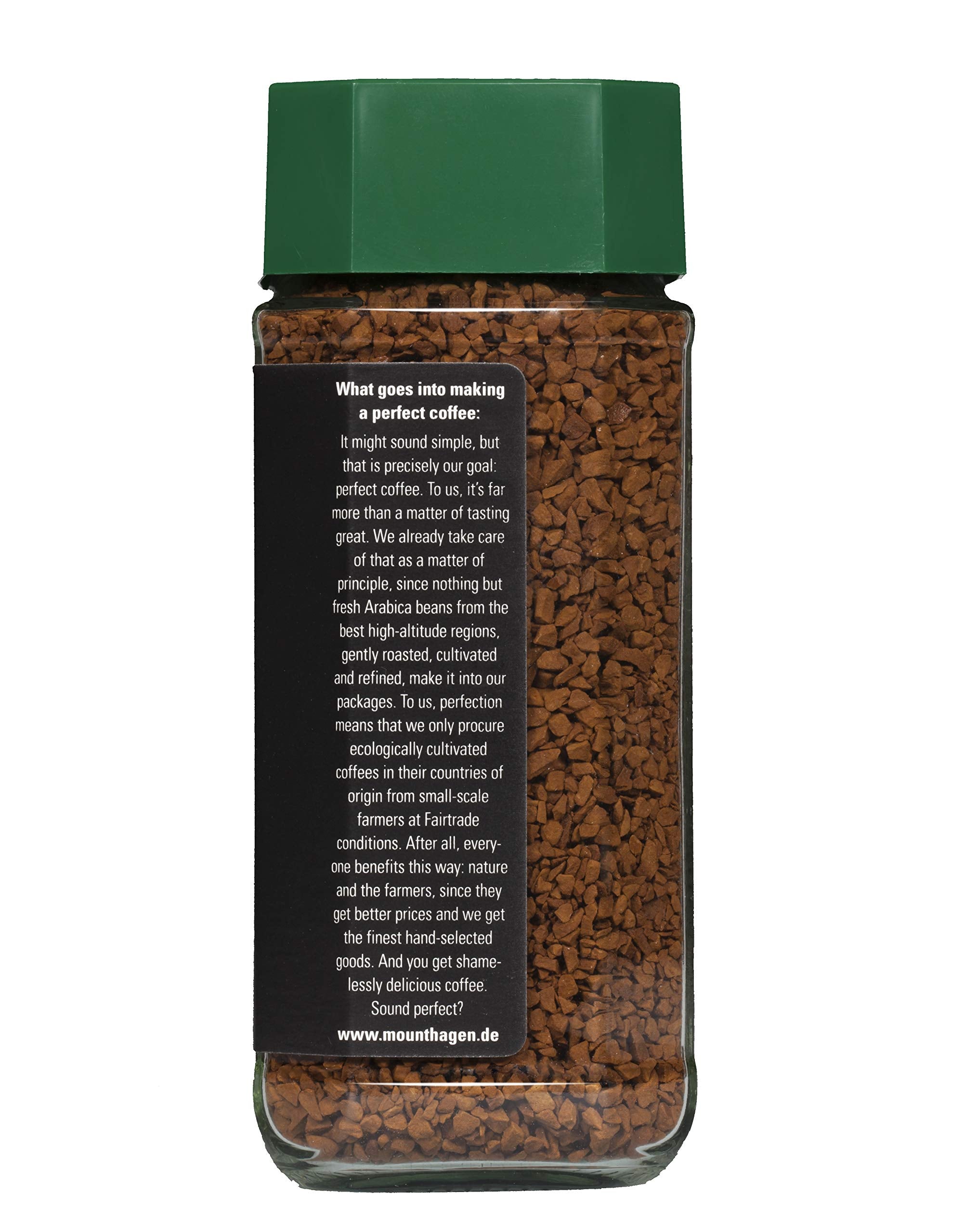 Mount Hagen disolviÃ©ndose en agua frÃ­a para iced coffee instantÃ¡neo