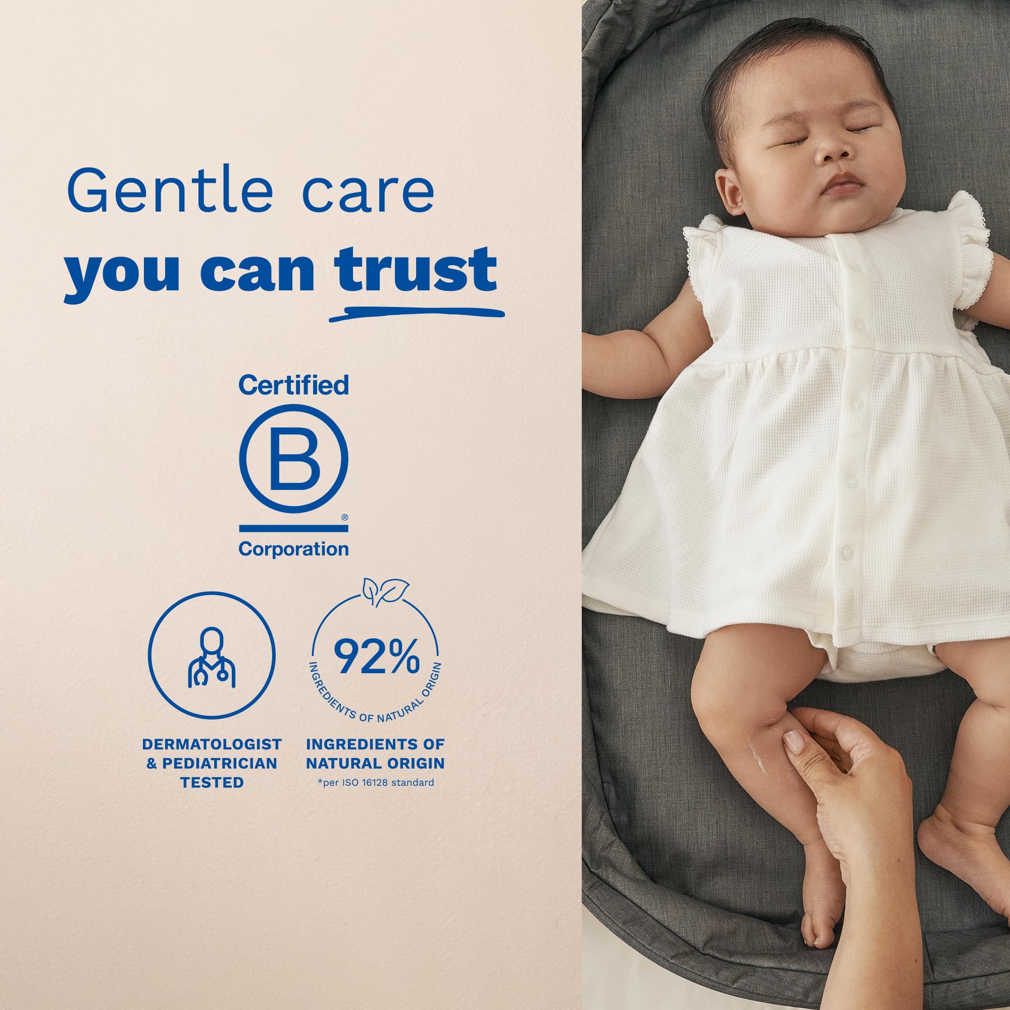 Mustela Cicastela aplicándose en bebé para alivio de zonas secas