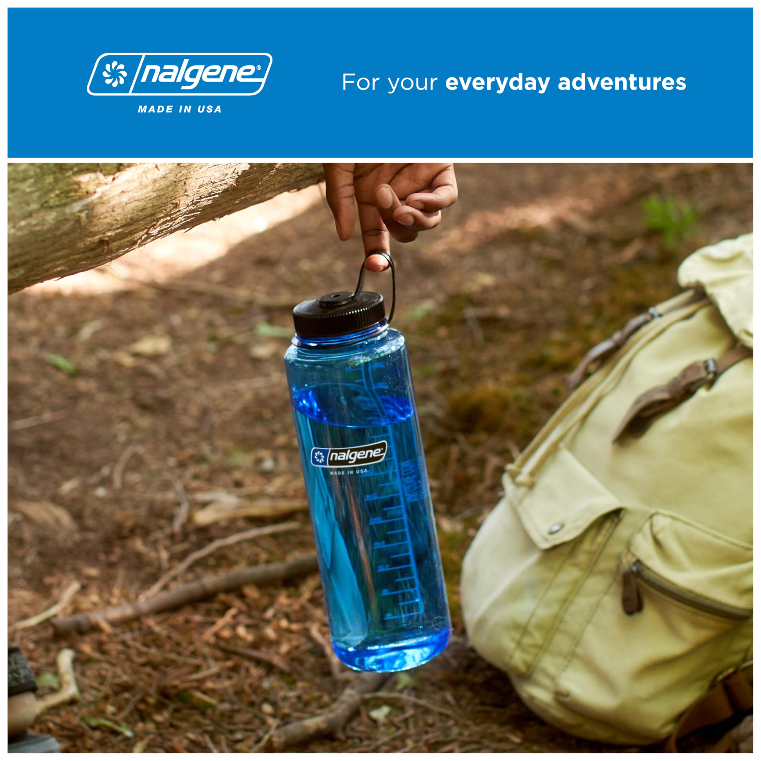 Nalgene en campamento removiendo ramen con agua caliente fiable