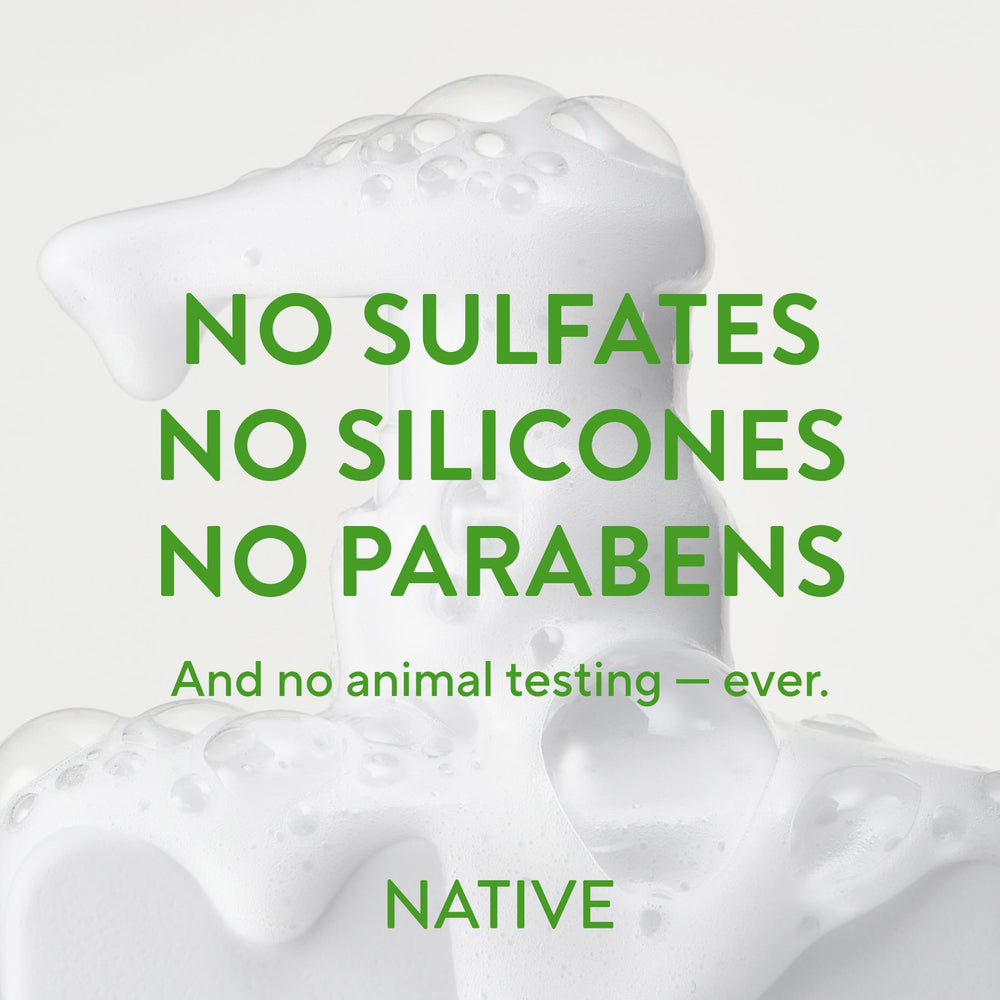 Native reverso de botellas con lista de ingredientes visible