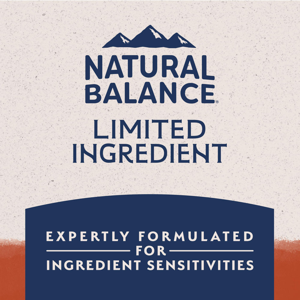 Natural Balance etiqueta nutricional detallada que informa vitaminas y minerales clave