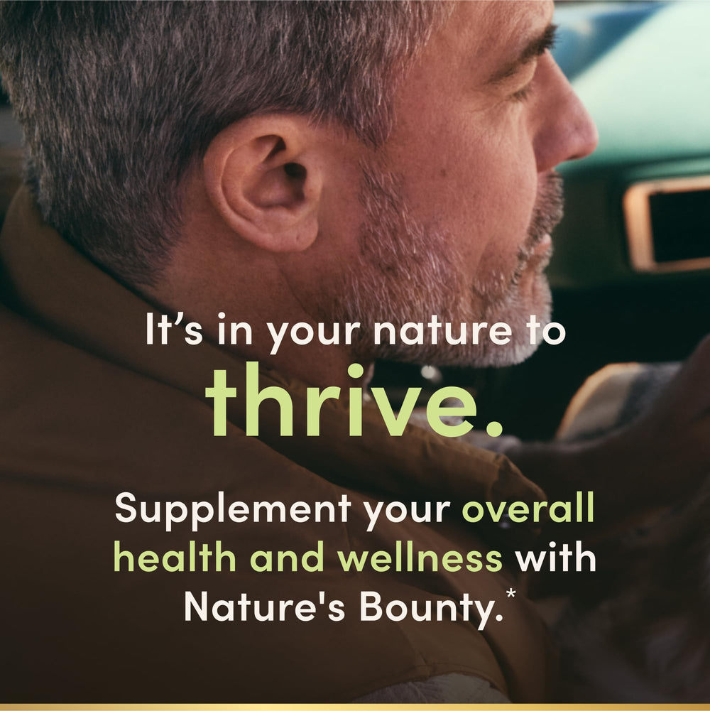 Nature's Bounty etiqueta nutricional en acercamiento con información de dosis