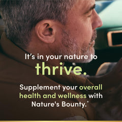 Nature's Bounty etiqueta nutricional en acercamiento con información de dosis