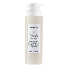 Naturium frasco frontal mostrando etiqueta clara y beneficio exfoliante