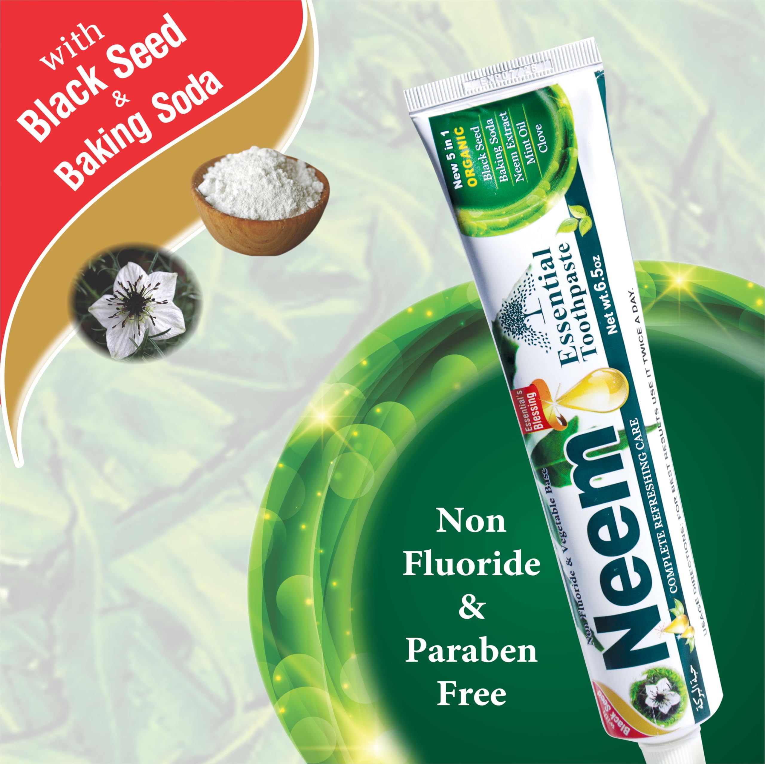 NEEM Essential Toothpaste detalle de la textura cremosa mostrando aplicación suave