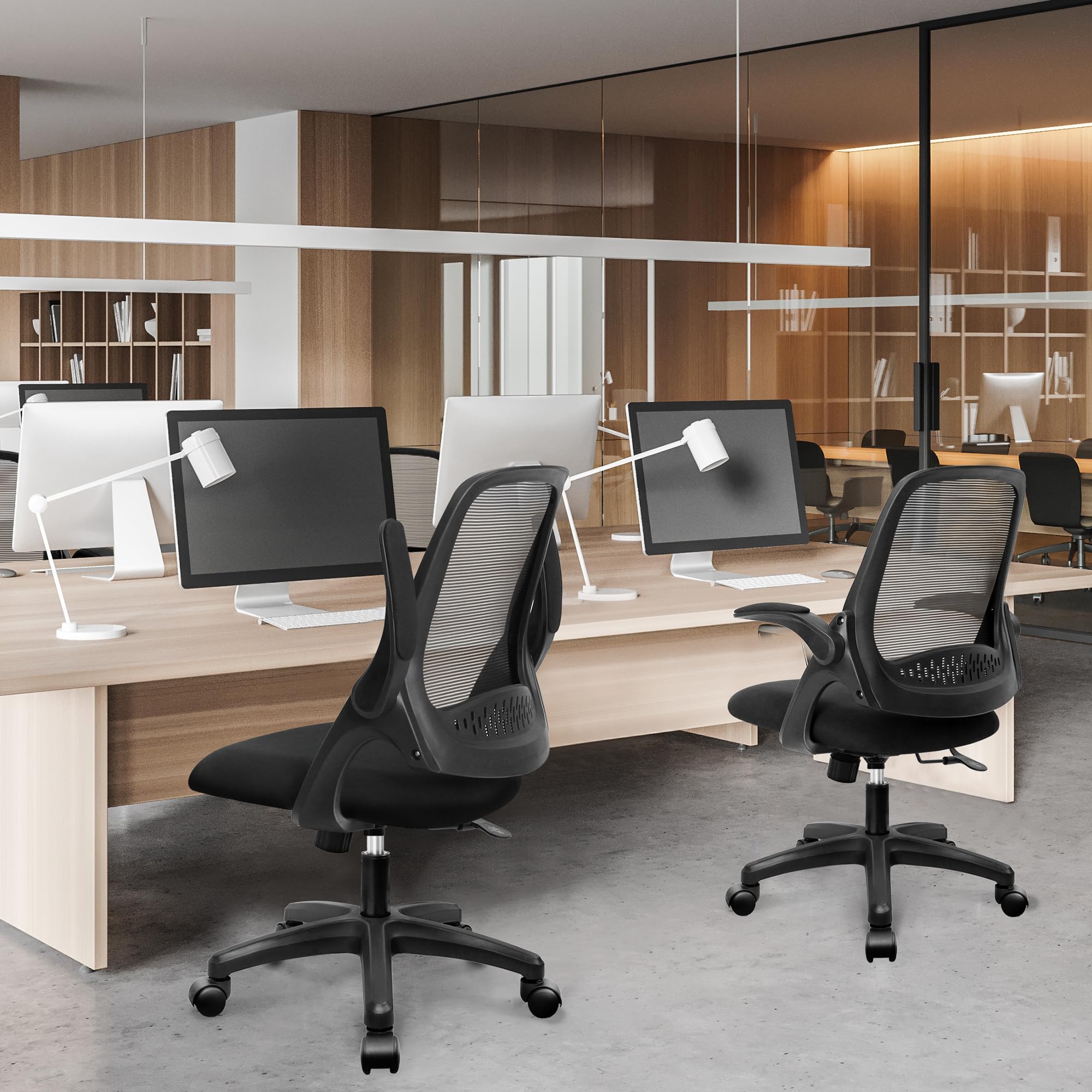 NEO CHAIR etiqueta con certificaciones BIFMA y madera FSC visibles