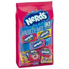 NERDS primer plano de NERDS Gummy Clusters mostrando textura y atractivo