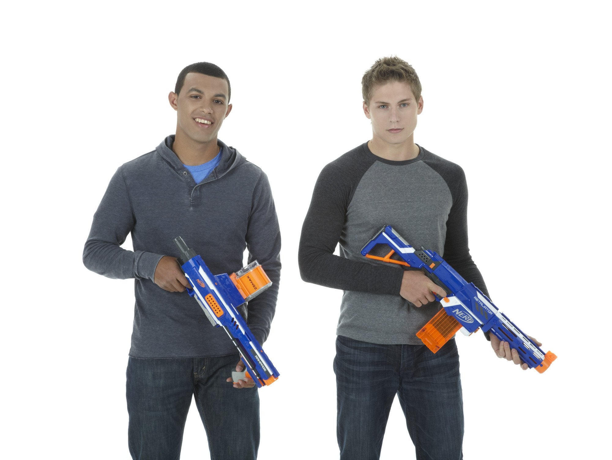 Nerf Rampage con otros clips mostrando compatibilidad con sistema N-Strike
