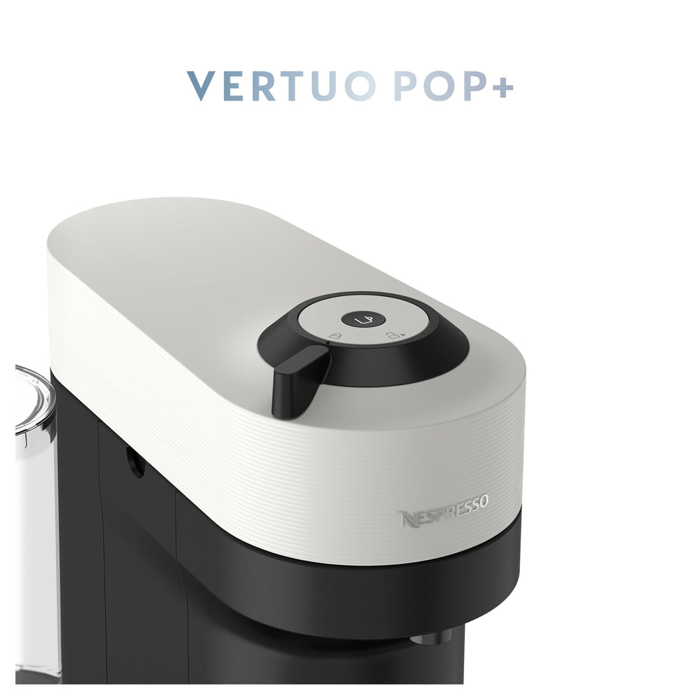 Nespresso Vertuo Pop+ espresso con crema densa mostrando textura apetecible
