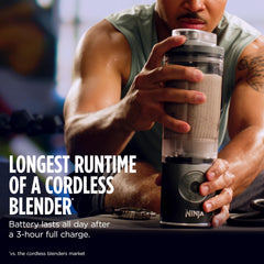 Ninja Blast Max vaso desmontado listo para llevar y beber