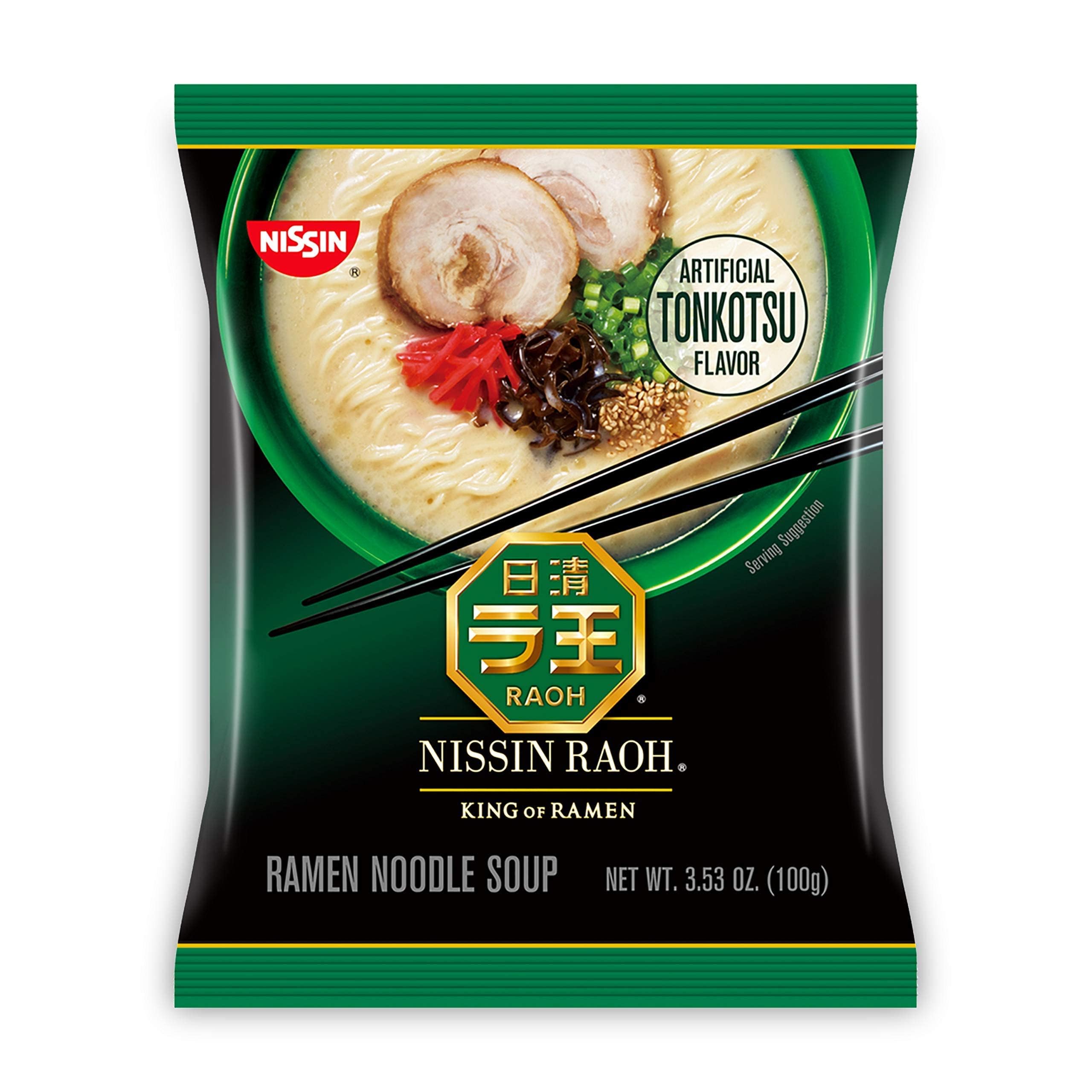 Nissin RAOH junto a utensilios para comparar tamaño real y servir fácilmente