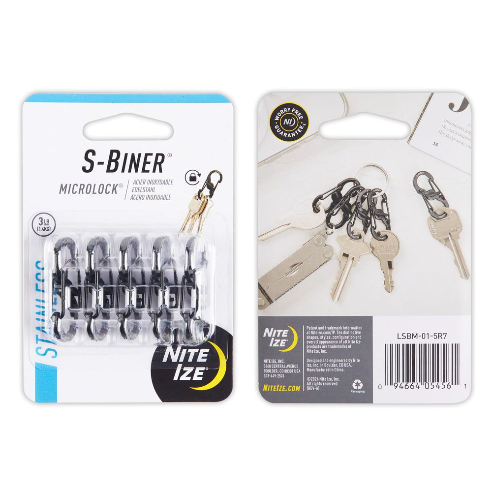 Nite Ize S-Biner en entorno exterior resistiendo condiciones habituales