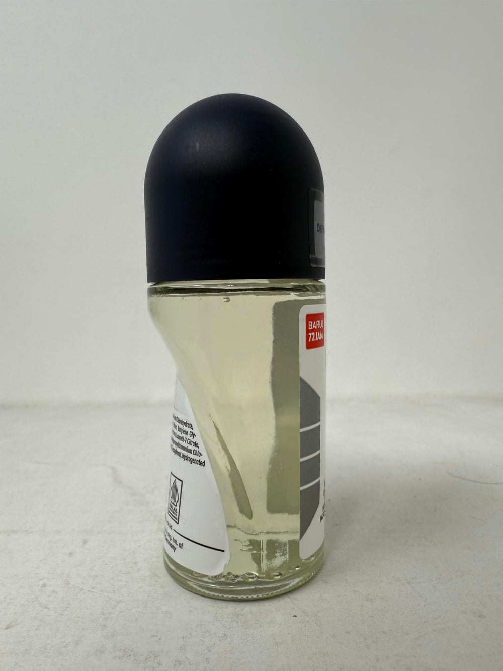 Nivea Men etiqueta con información de 72 horas y cuidado