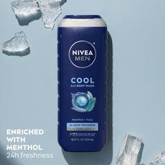 NIVEA MEN gel en uso en la ducha, sensación refrescante inmediata