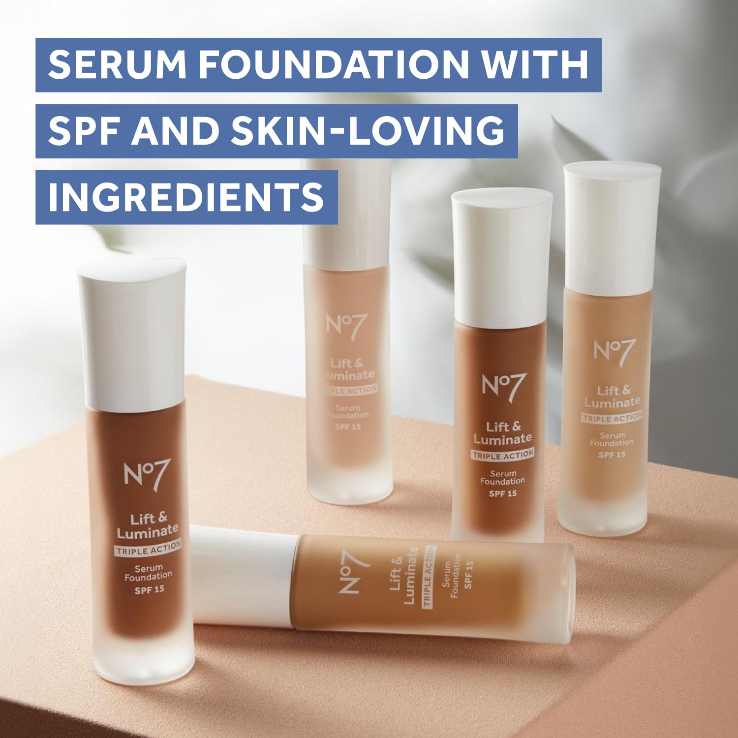 No7 producto en uso en un entorno cotidiano para un acabado natural