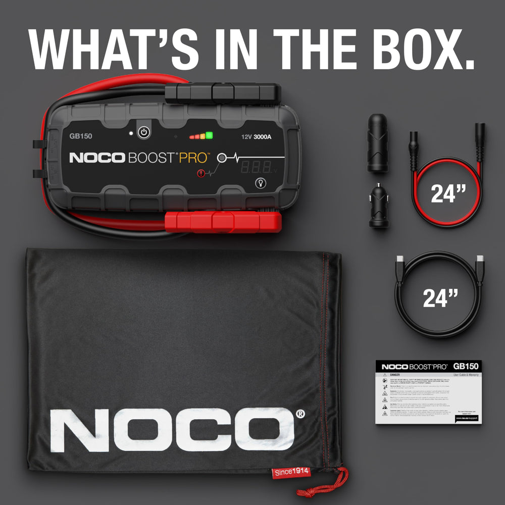NOCO Boost GB150 comparado con una mano para visualizar tamaño portátil