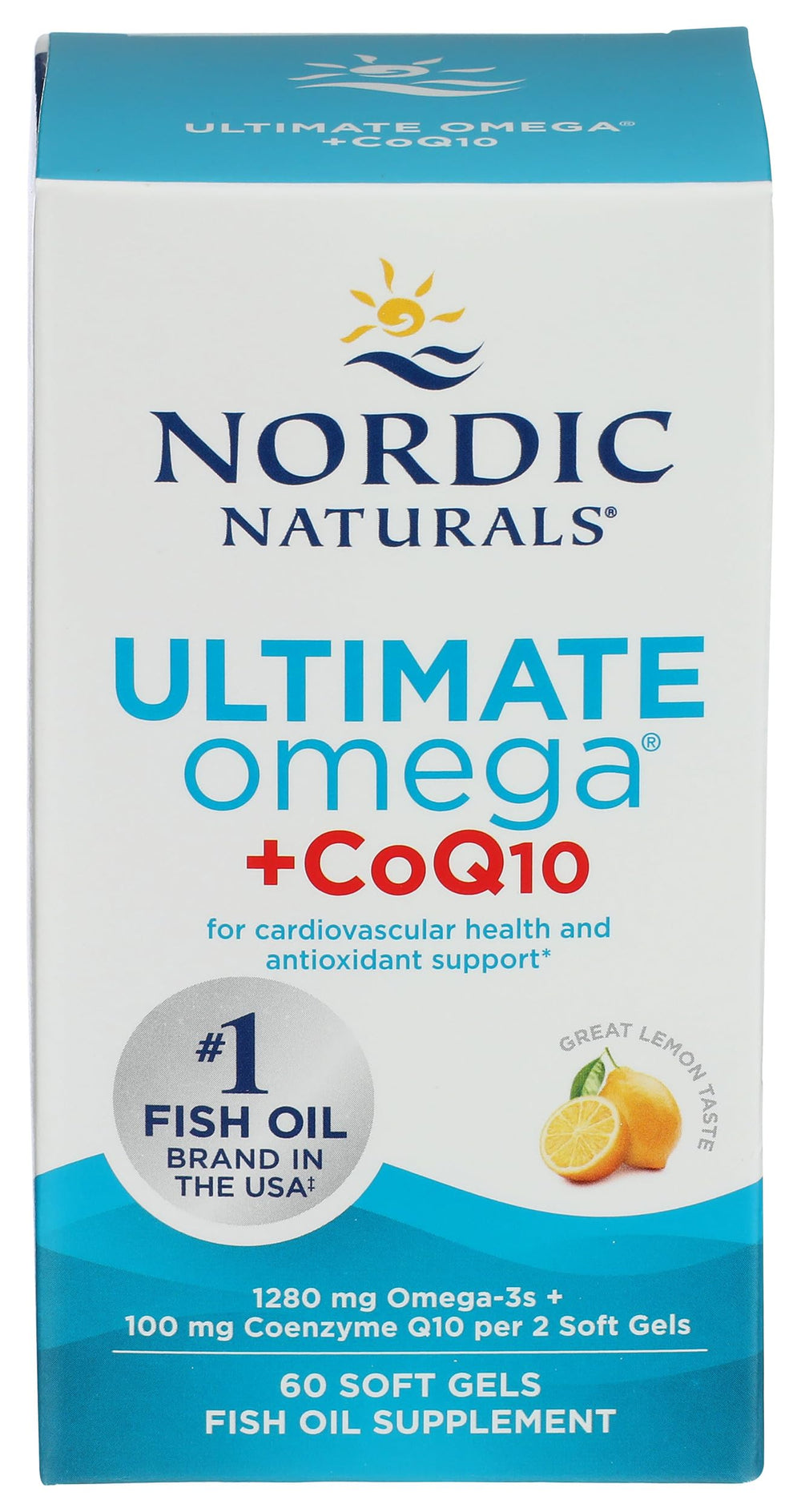 Nordic Naturals persona sosteniendo una cápsula antes de tomarla