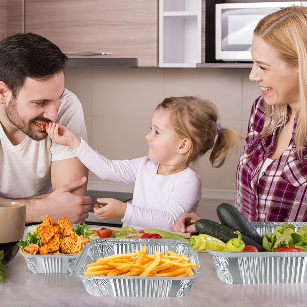 Notwoe bandeja junto a regla para mostrar dimensiones y capacidad