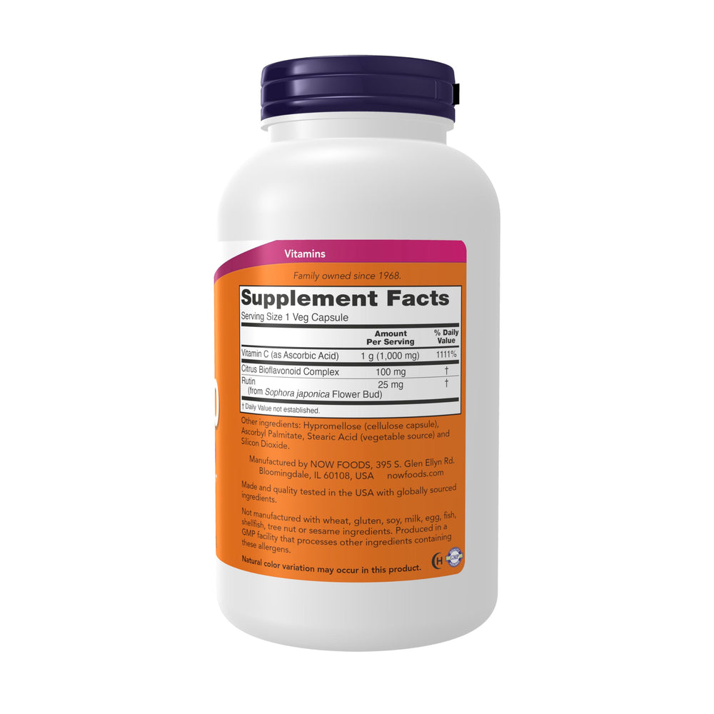 NOW Foods primer plano de cápsula vegana con textura suave