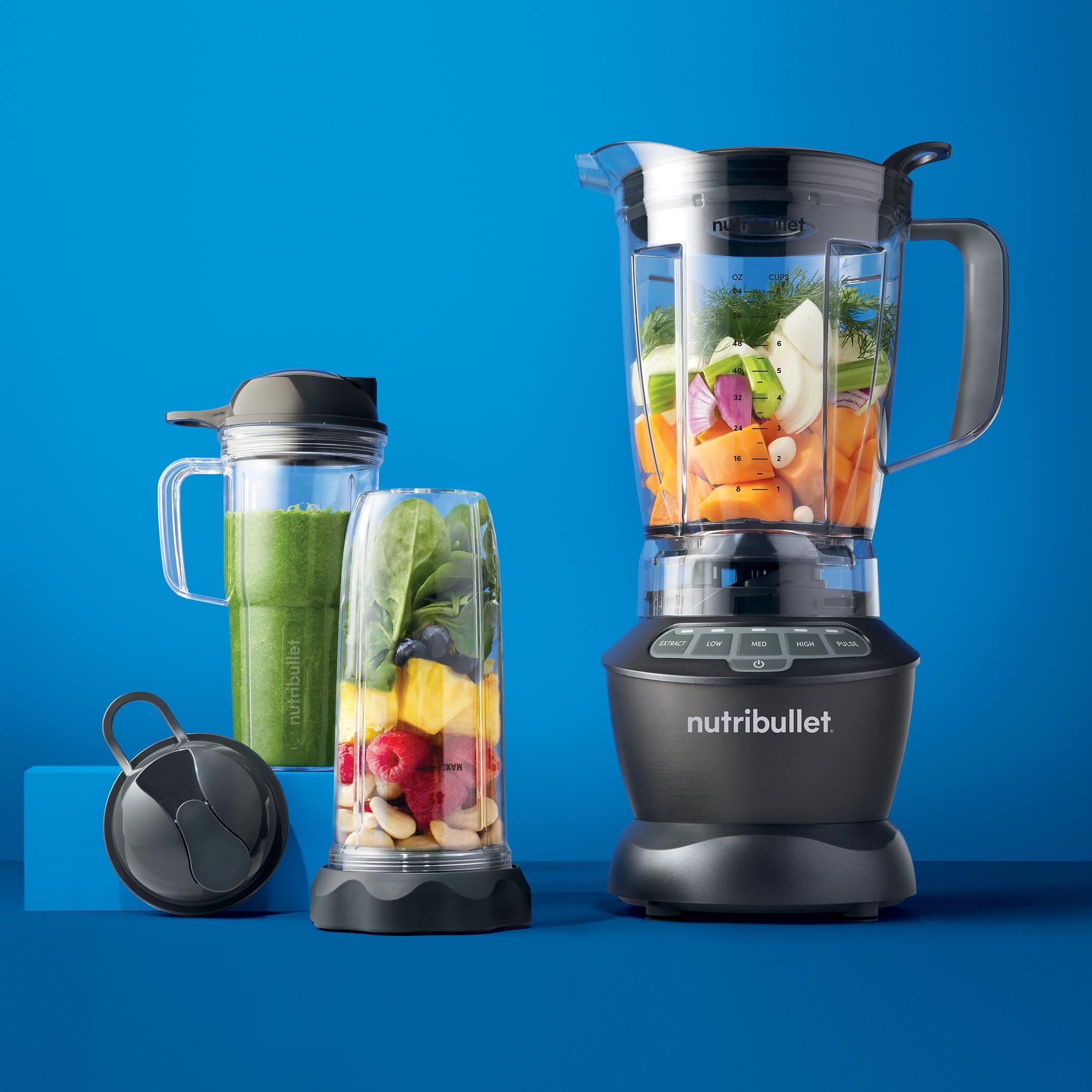 NutriBullet en uso preparando batido, resultado homogéneo y cremoso