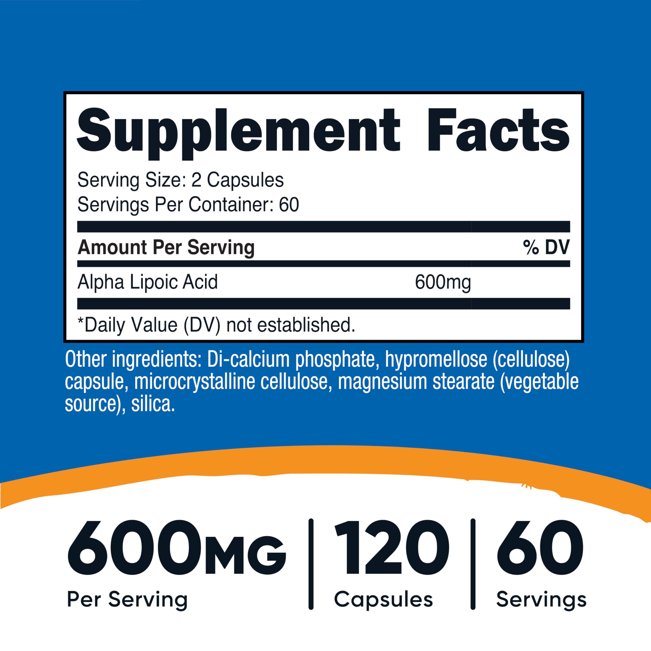 Nutricost cápsulas en mano para visualizar tamaño y comodidad