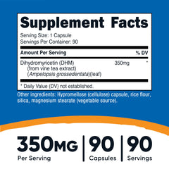 Nutricost cápsula en primer plano mostrando textura y forma fácil de tragar